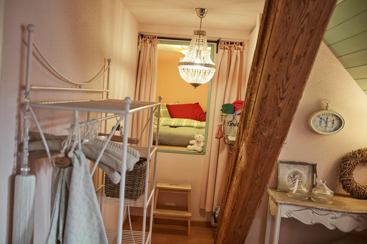 Gasthof Zum Baeren Birmenstorf Gmbh 외부 사진